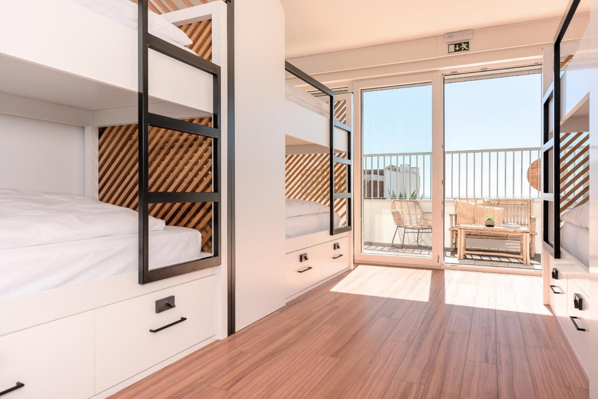 The Salty Pelican Yoga & Surf Retreat Ericeira Zimmer foto